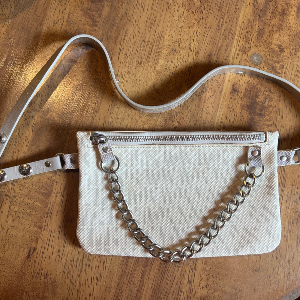 Michel Kors belt bag